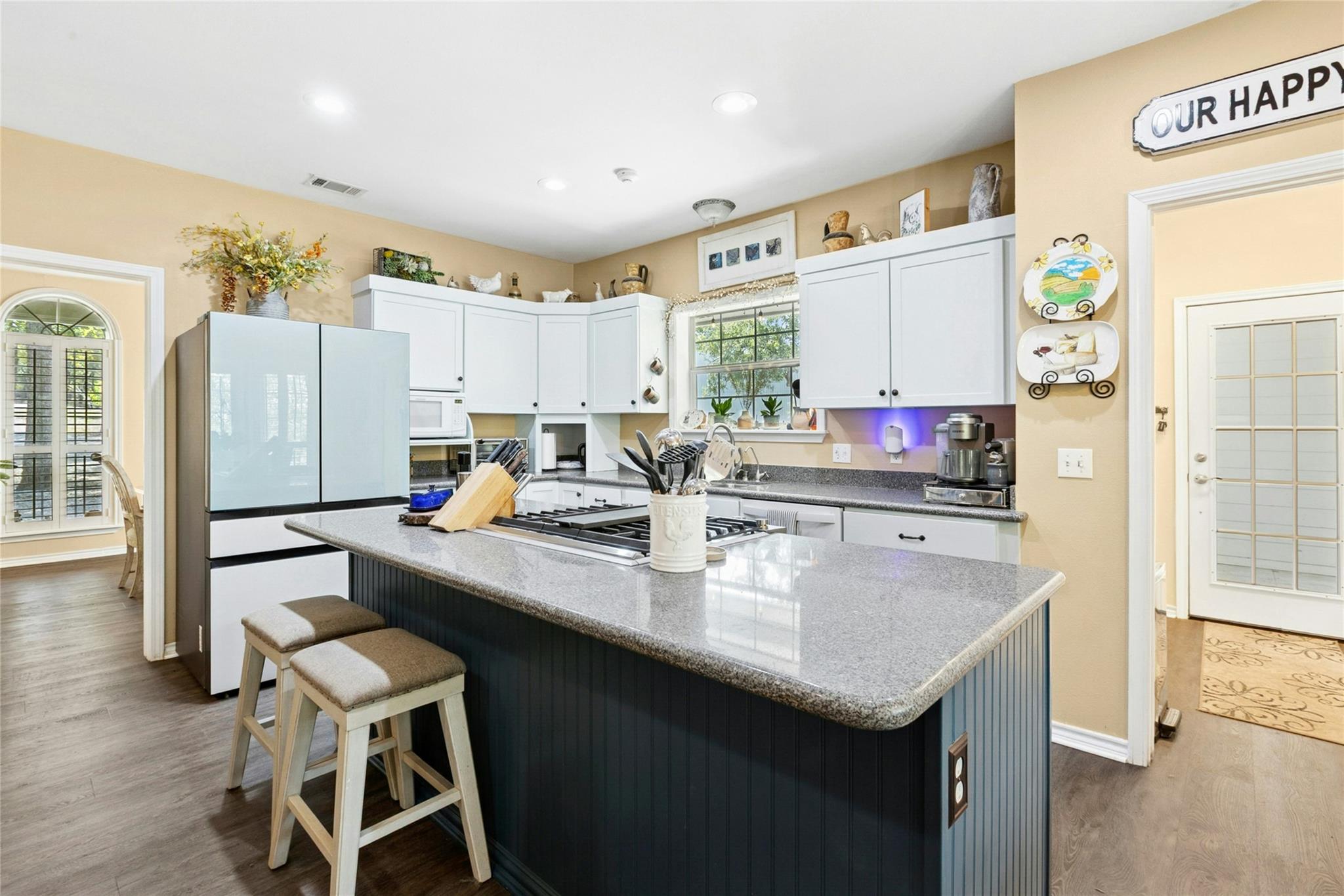 412 Woody Hollow Road Luling TX 78648