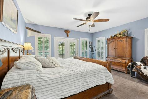 412 Woody Hollow Road Luling TX 78648