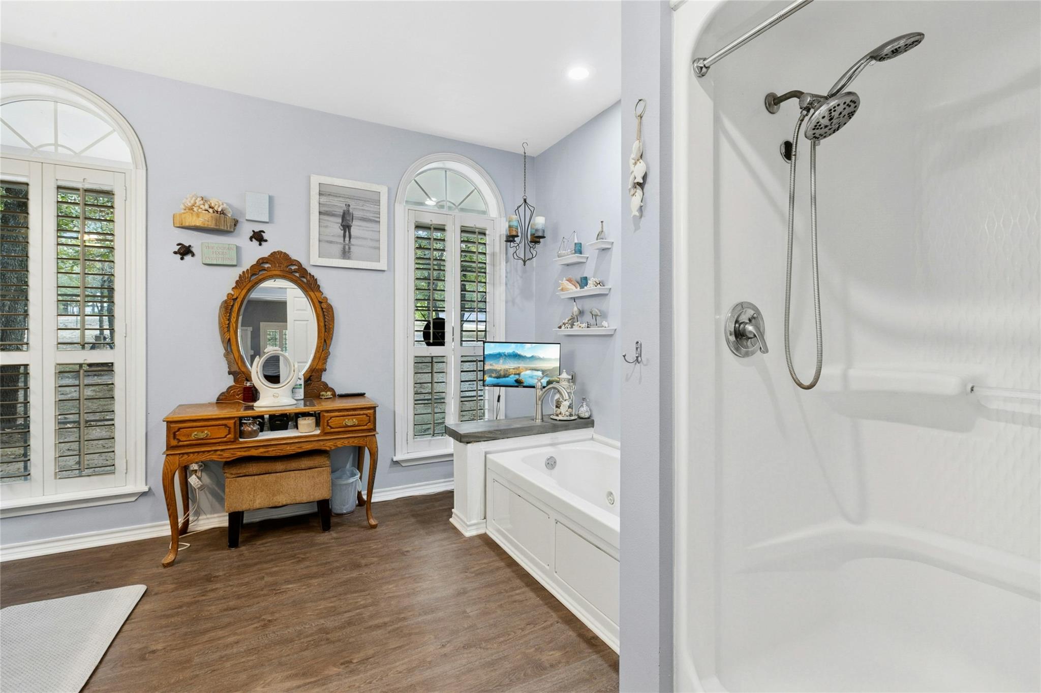 412 Woody Hollow Road Luling TX 78648