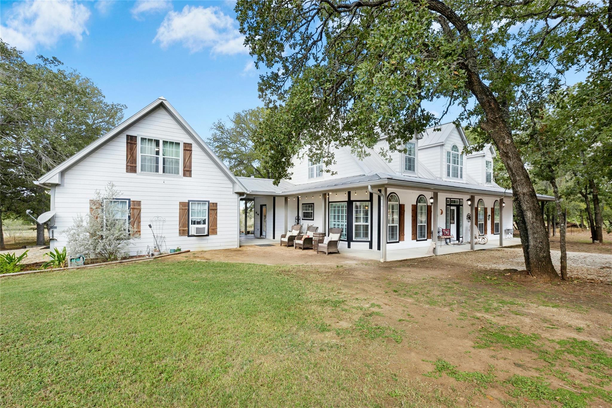 412 Woody Hollow Road Luling TX 78648