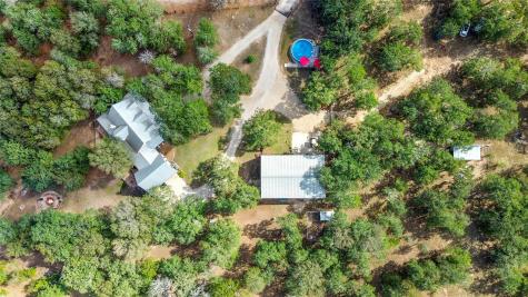 412 Woody Hollow Road Luling TX 78648