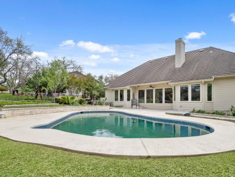 1710 Lakeway Boulevard Lakeway TX 78734