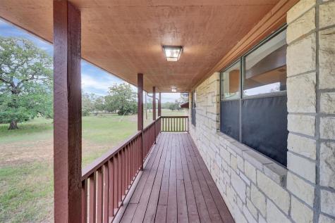 847 Highway 95 S Smithville TX 78957