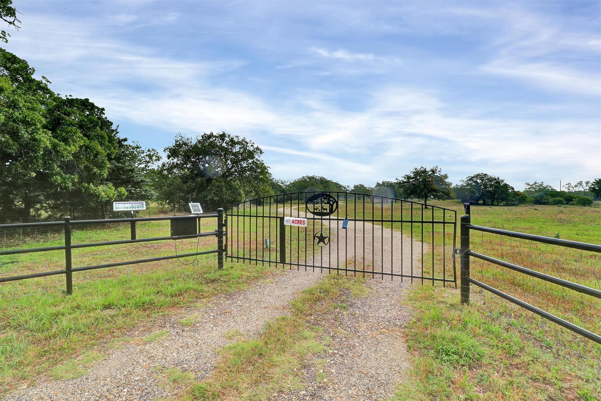 847 Highway 95 S Smithville TX 78957