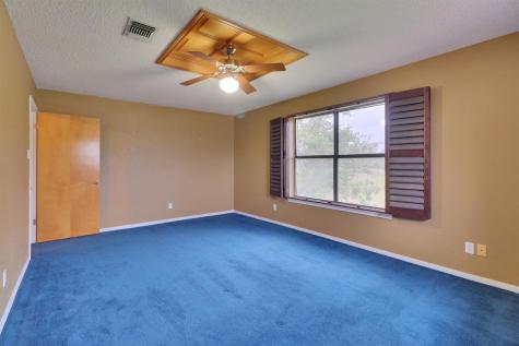 847 Highway 95 S Smithville TX 78957