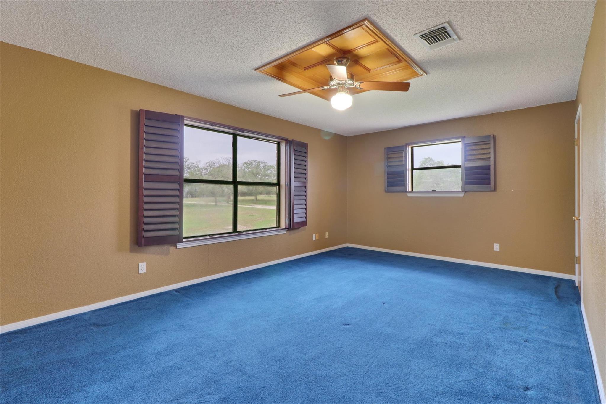 847 Highway 95 S Smithville TX 78957