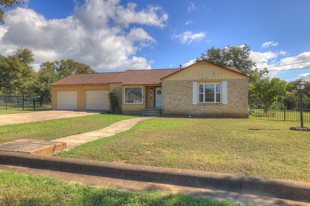 800 N Bishop Street San Marcos TX 78666