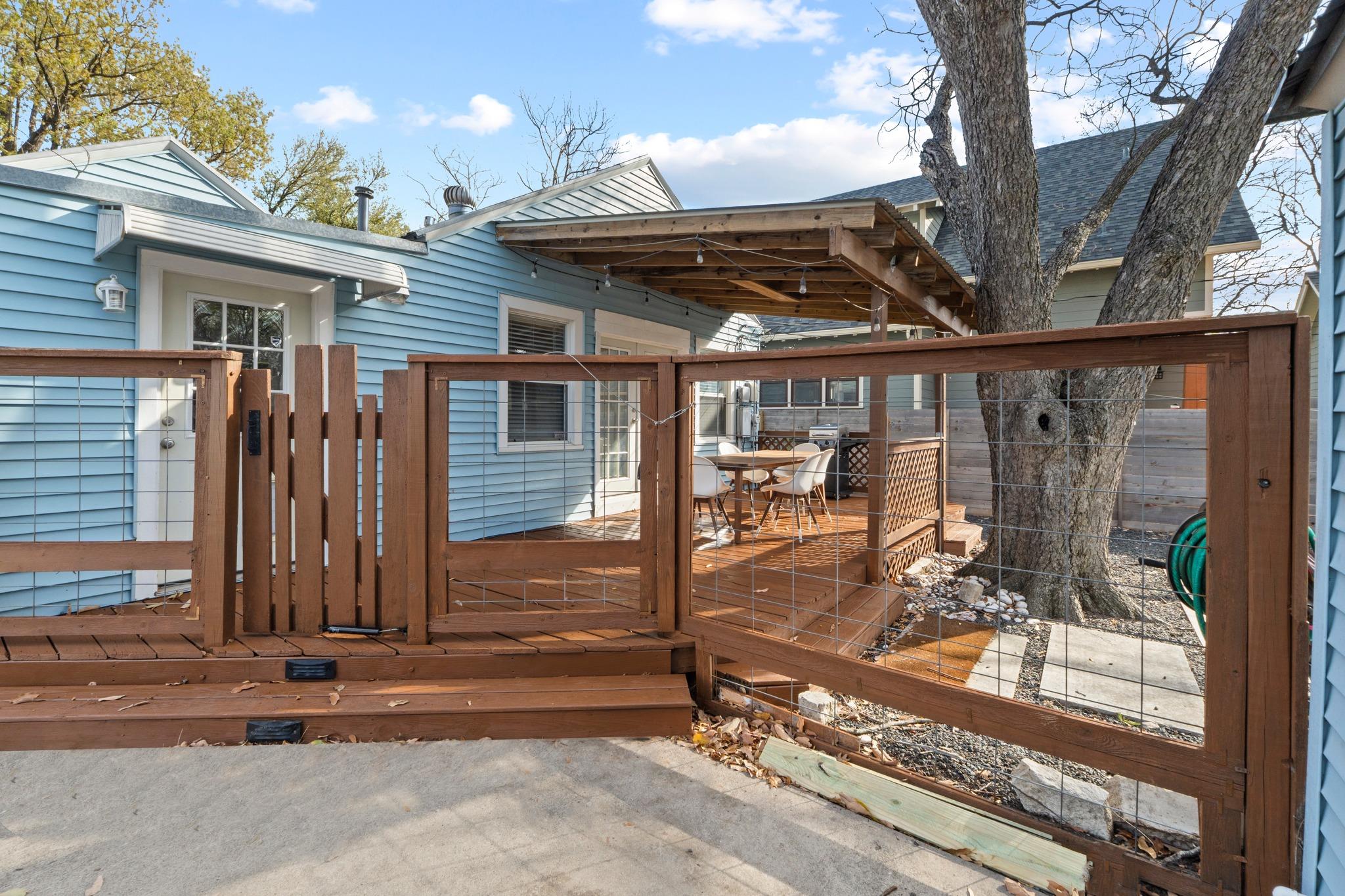 5204 Avenue G Austin TX 78751