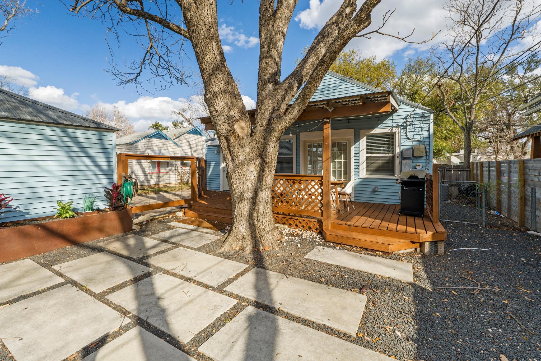 5204 Avenue G Austin TX 78751