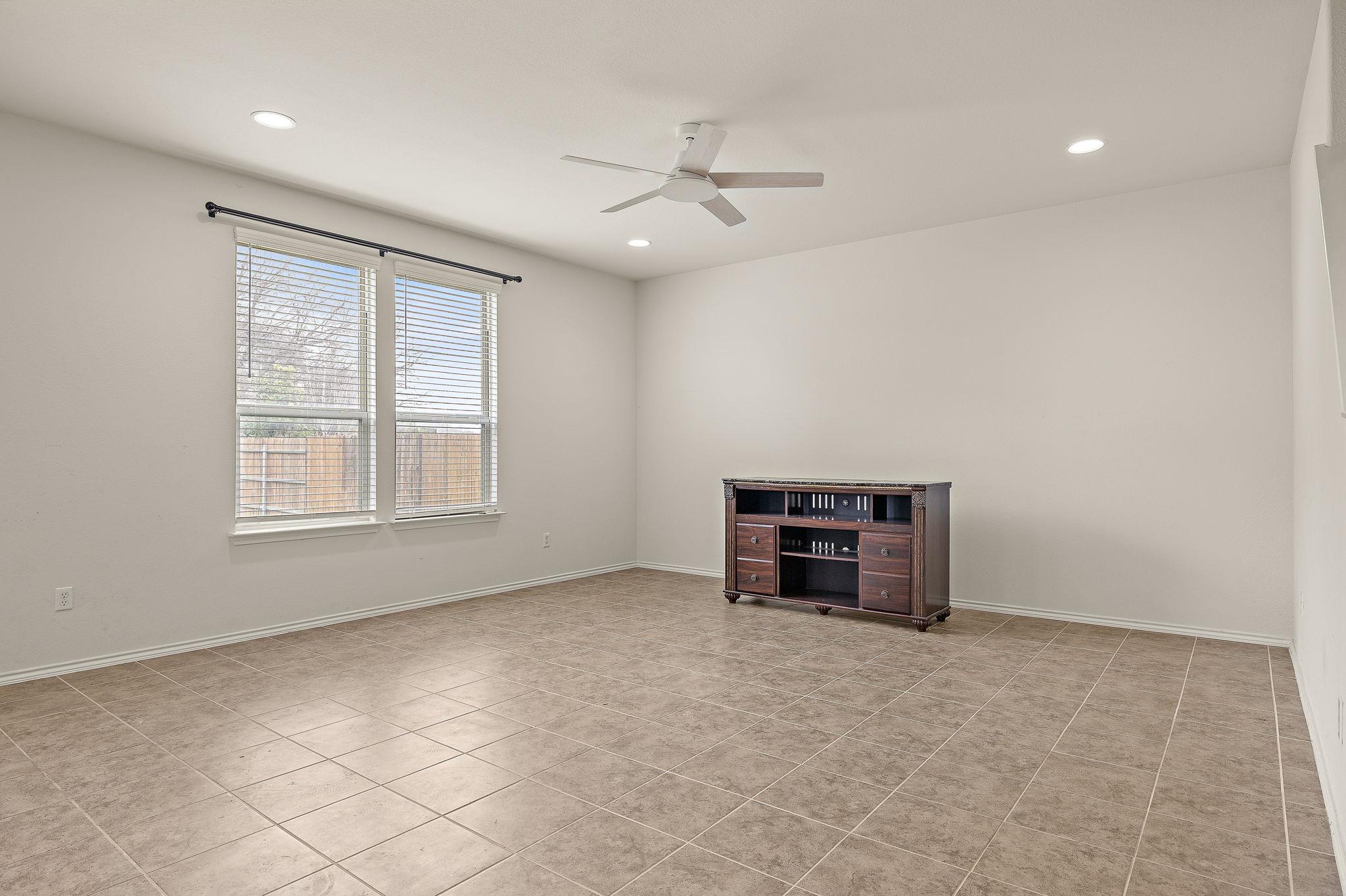 1000 Mccormick Cove Hutto TX 78634