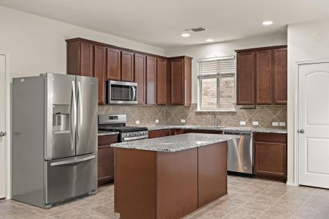 1000 Mccormick Cove Hutto TX 78634
