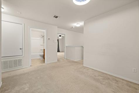 1000 Mccormick Cove Hutto TX 78634