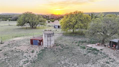 656 County Road 1301 Lampasas TX 76550