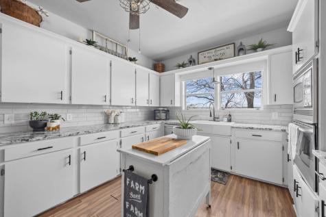 656 County Road 1301 Lampasas TX 76550