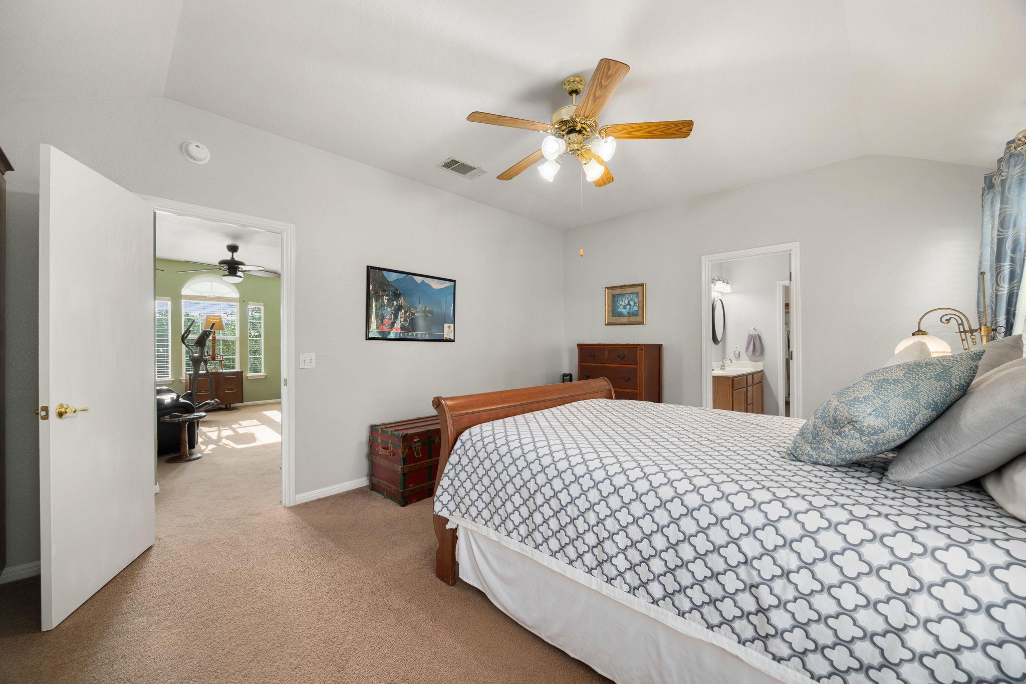 103 Little Lake Road Hutto TX 78634