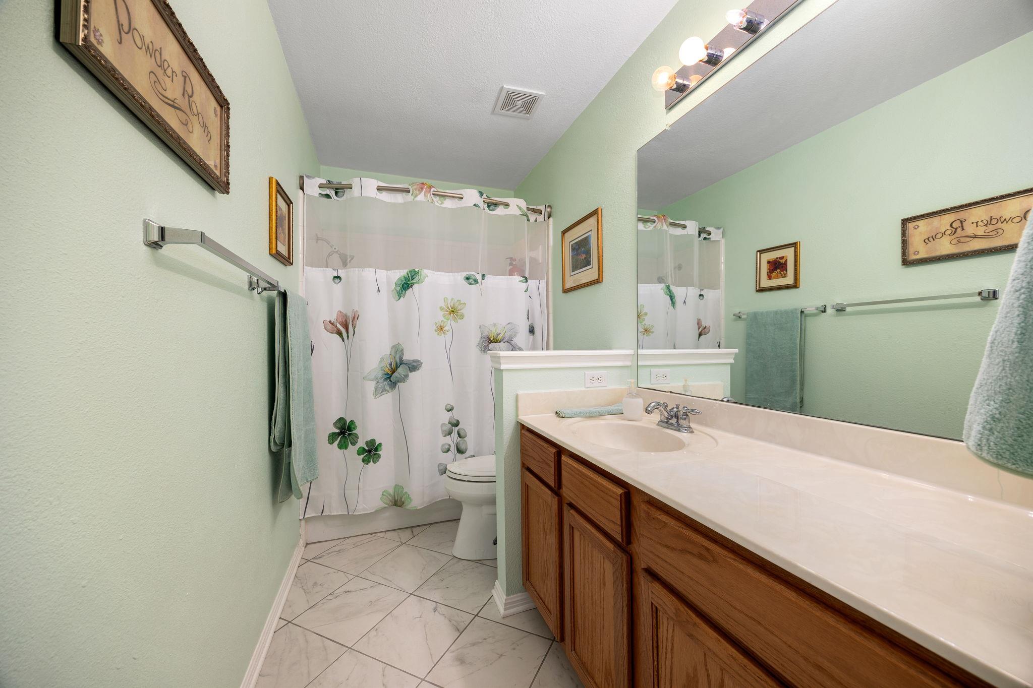 103 Little Lake Road Hutto TX 78634