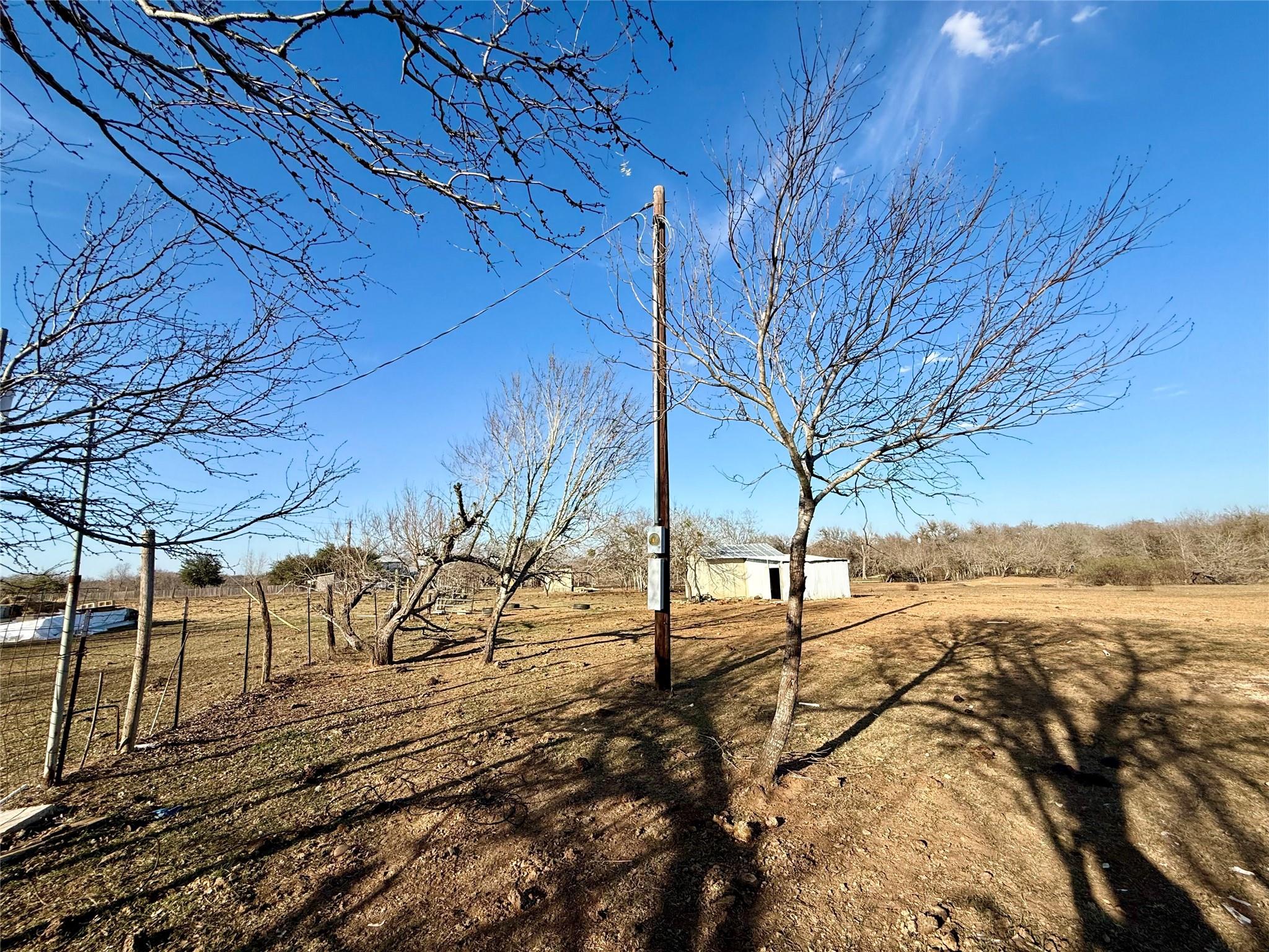 685 Fox Lane Lockhart TX 78644