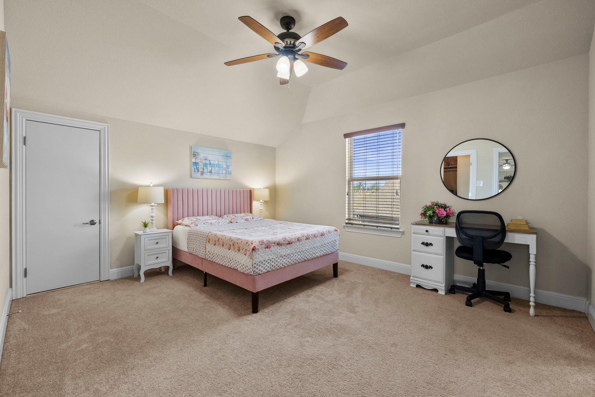 109 Wake Grove Buda TX 78610
