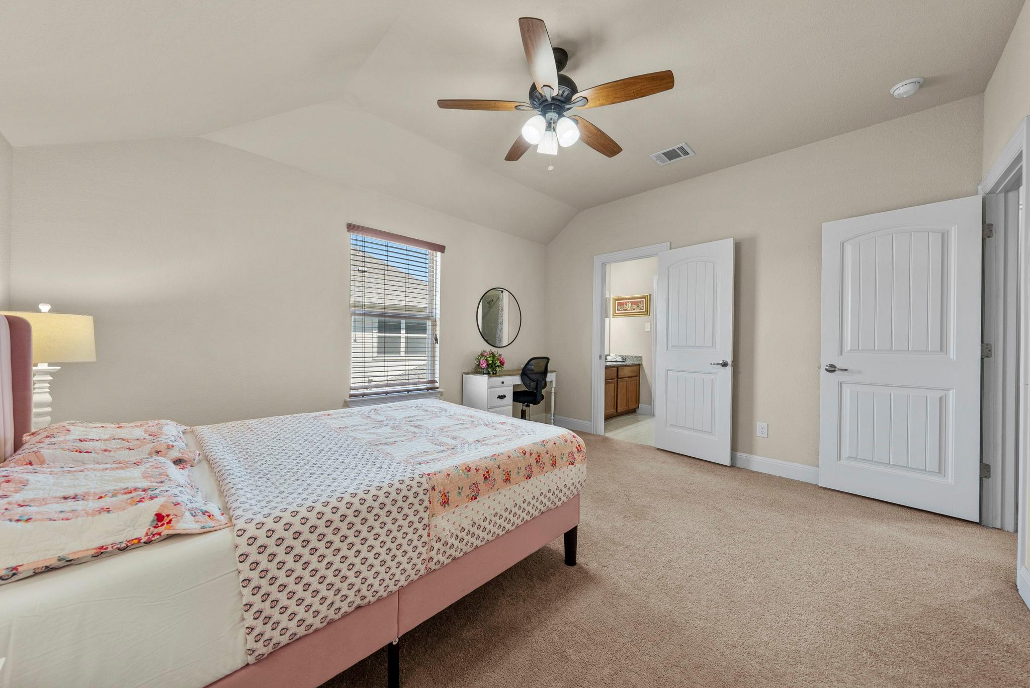 109 Wake Grove Buda TX 78610