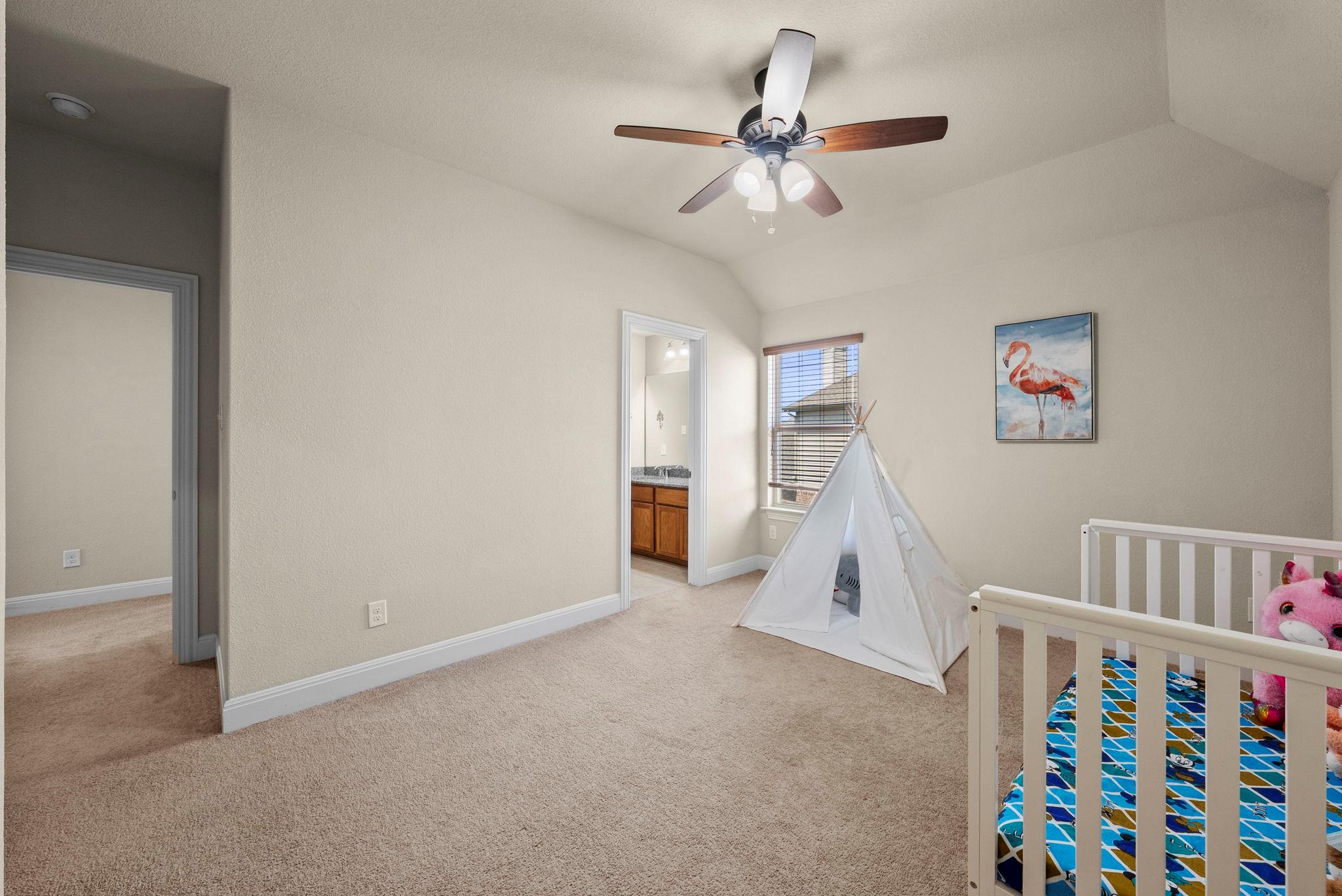 109 Wake Grove Buda TX 78610
