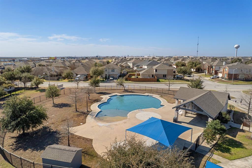 109 Wake Grove Buda TX 78610