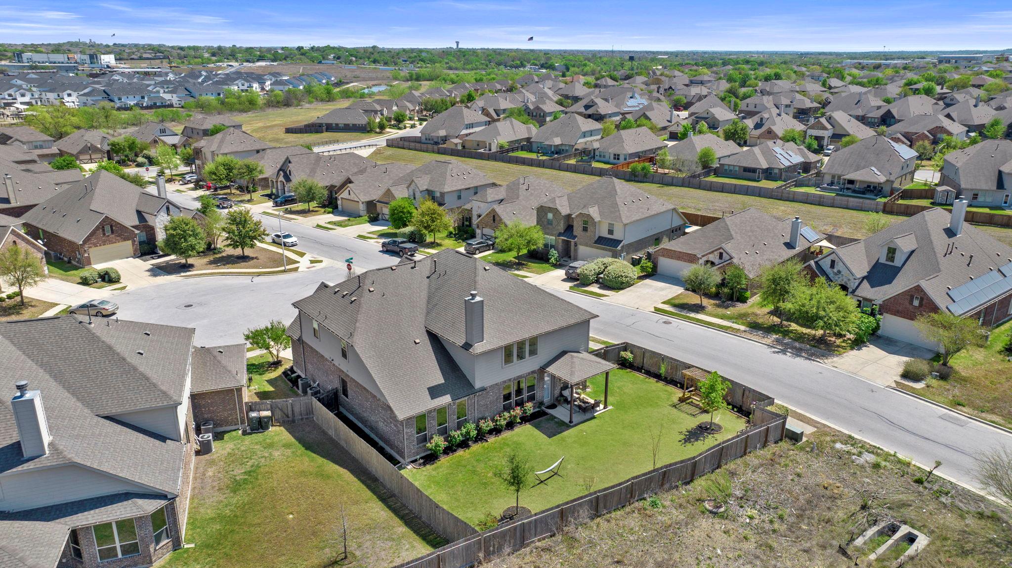 109 Wake Grove Buda TX 78610