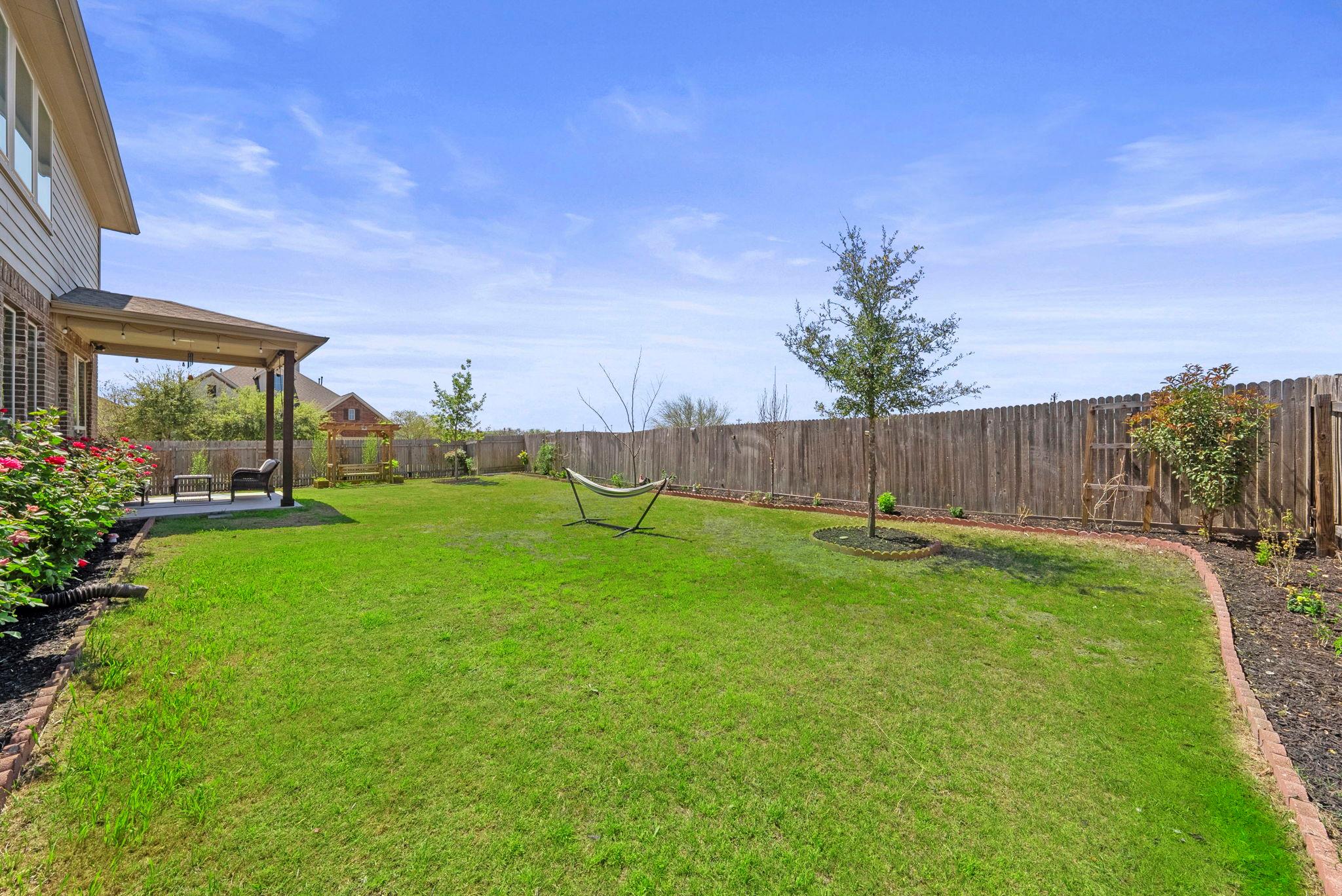 109 Wake Grove Buda TX 78610