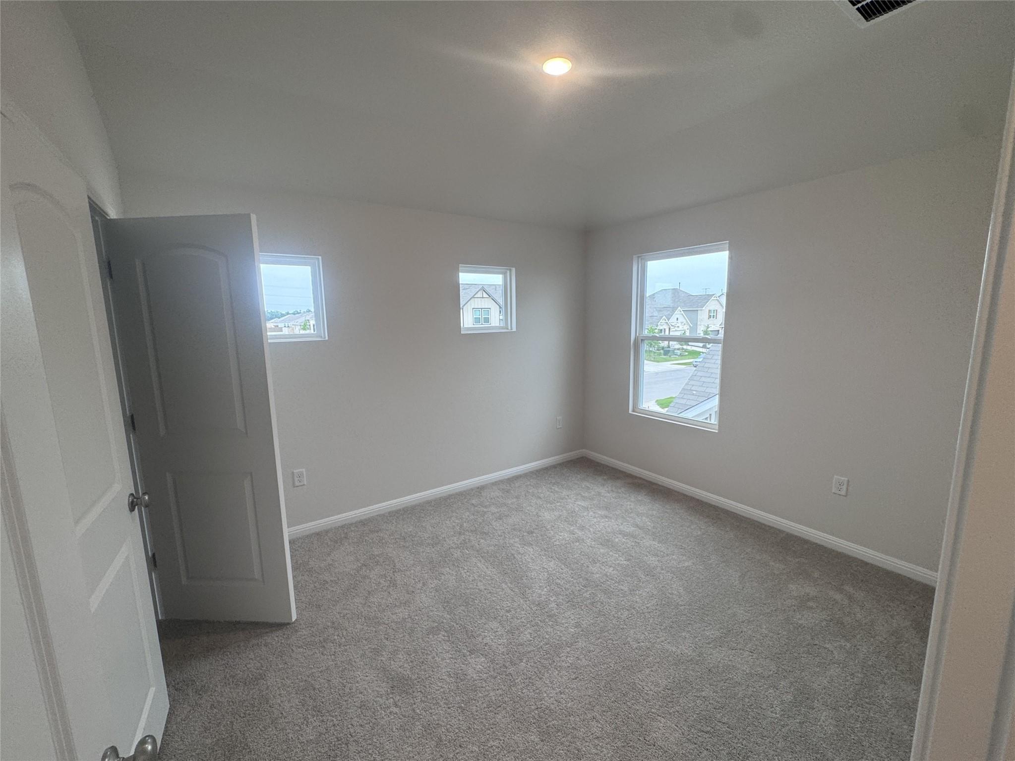 204 Willow Heights Drive Hutto TX 78634