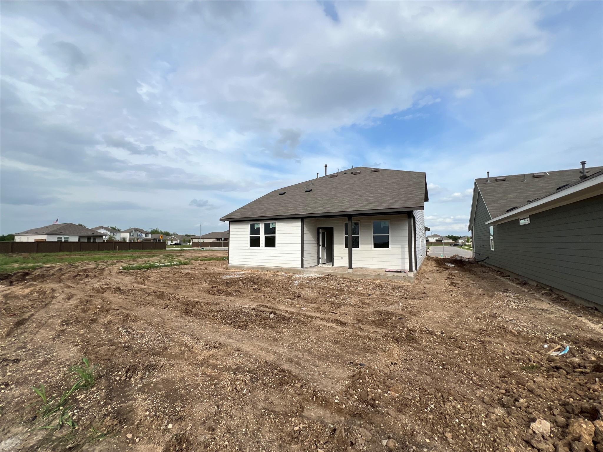 204 Willow Heights Drive Hutto TX 78634
