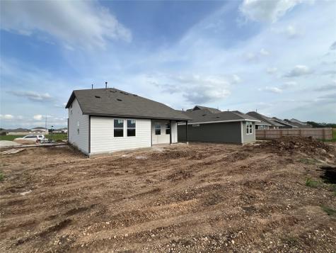 204 Willow Heights Drive Hutto TX 78634