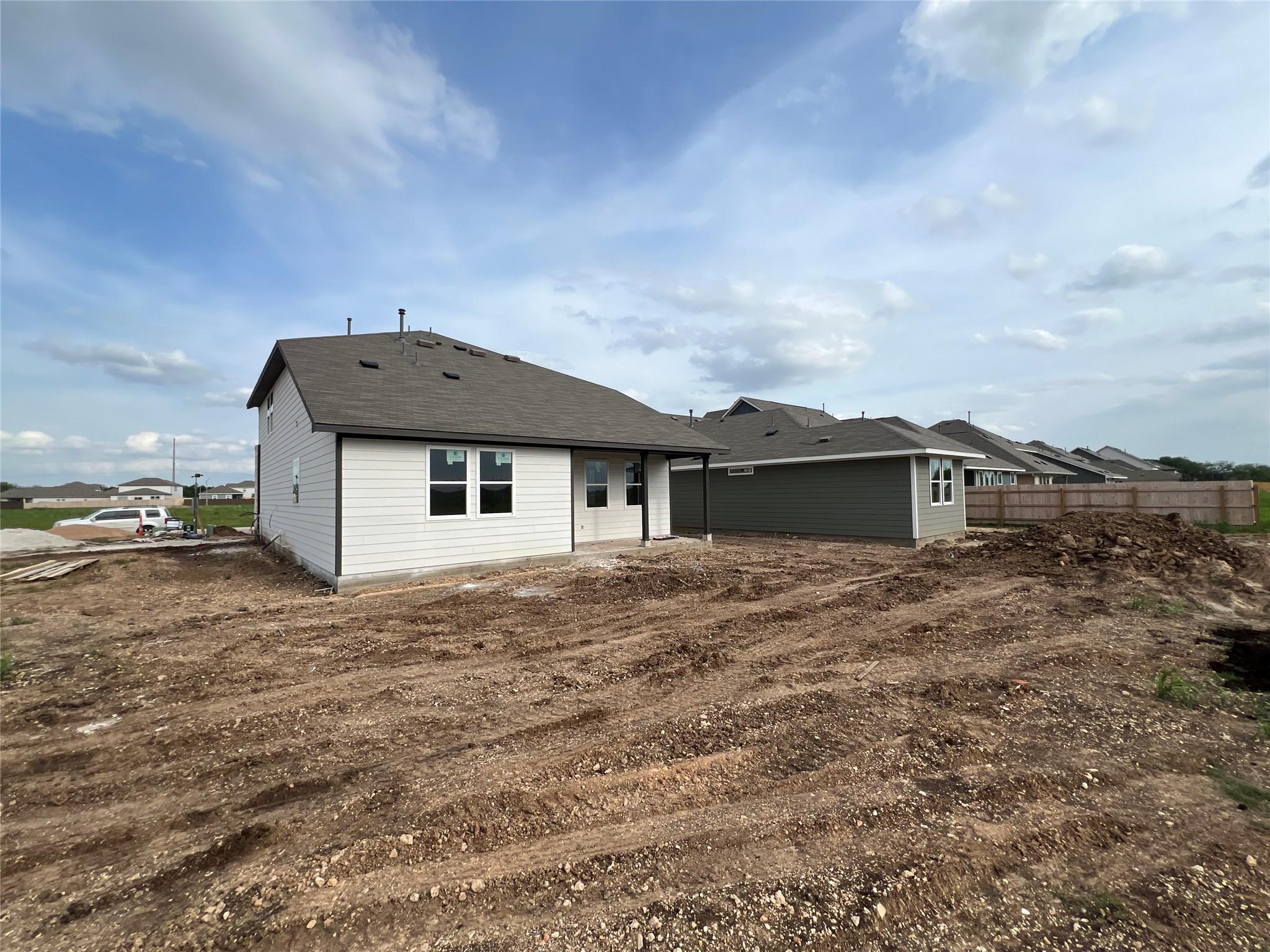 204 Willow Heights Drive Hutto TX 78634