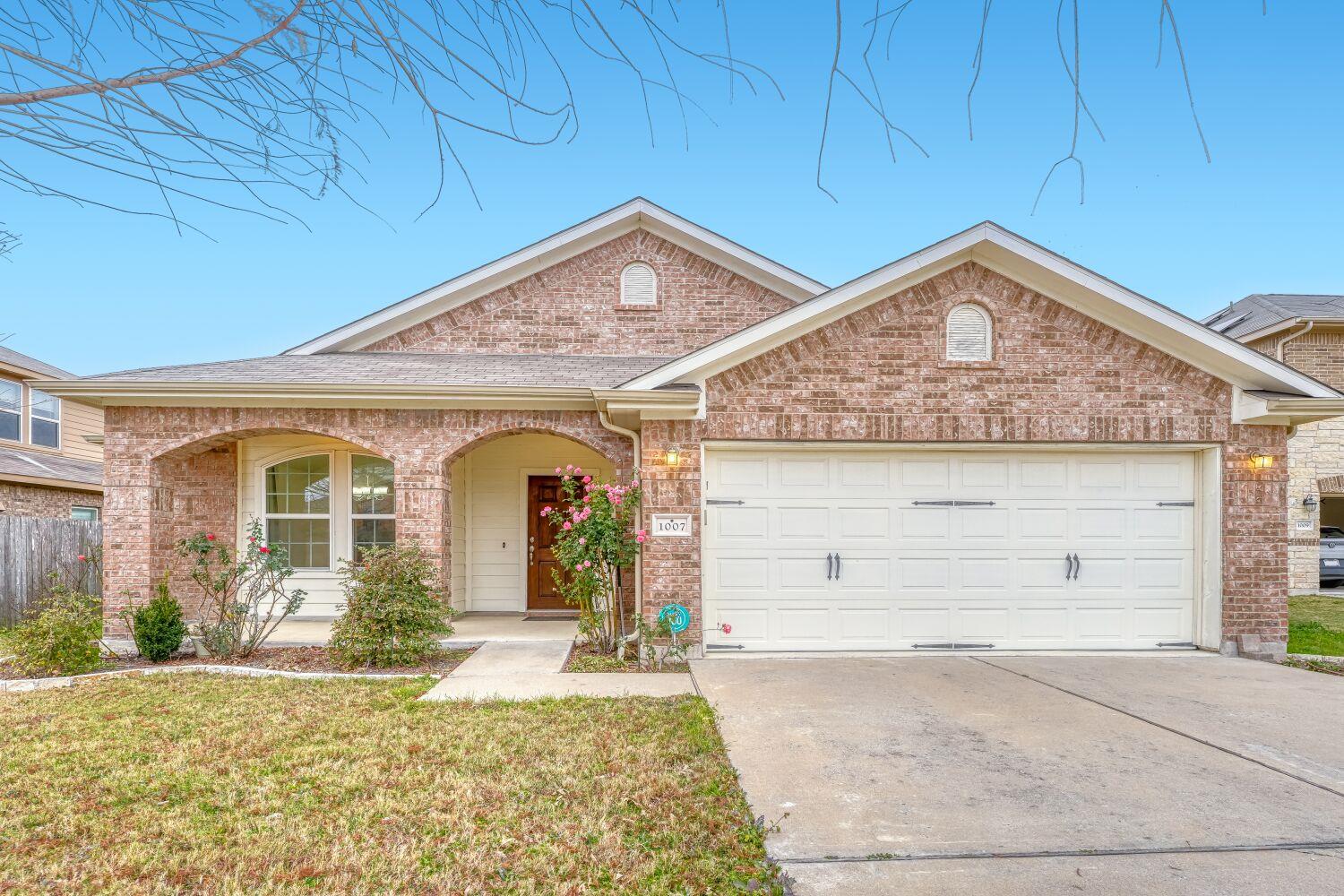 1007 Papaya Cove Hutto TX 78634