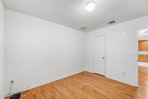 1007 Papaya Cove Hutto TX 78634