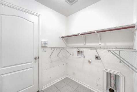 1007 Papaya Cove Hutto TX 78634