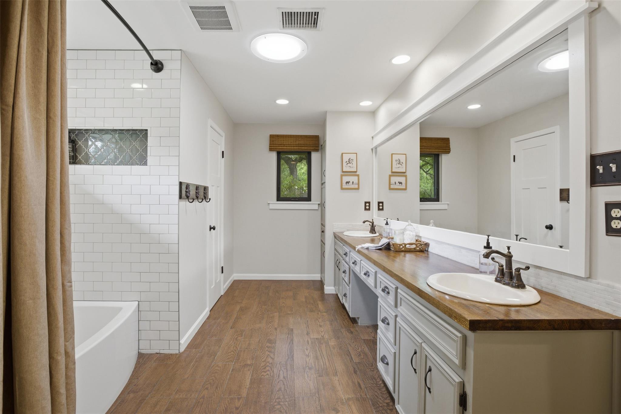 4301 Verde Vista Georgetown TX 78628