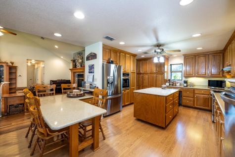 6589 State Highway 304 Harwood TX 78632