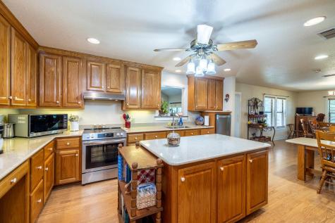 6589 State Highway 304 Harwood TX 78632