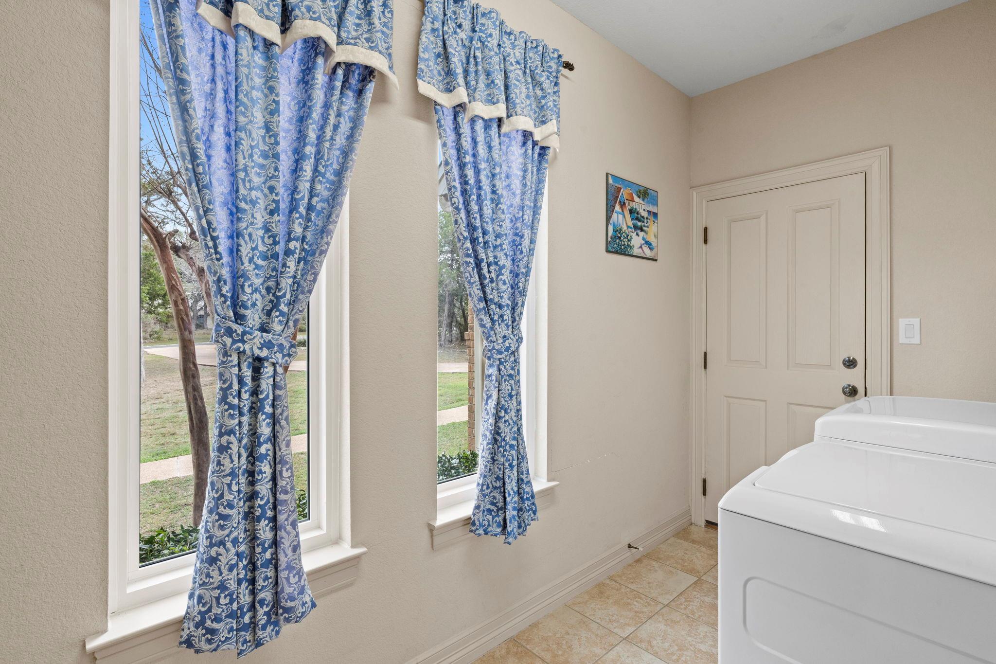 239 Whitney Run Buda TX 78610