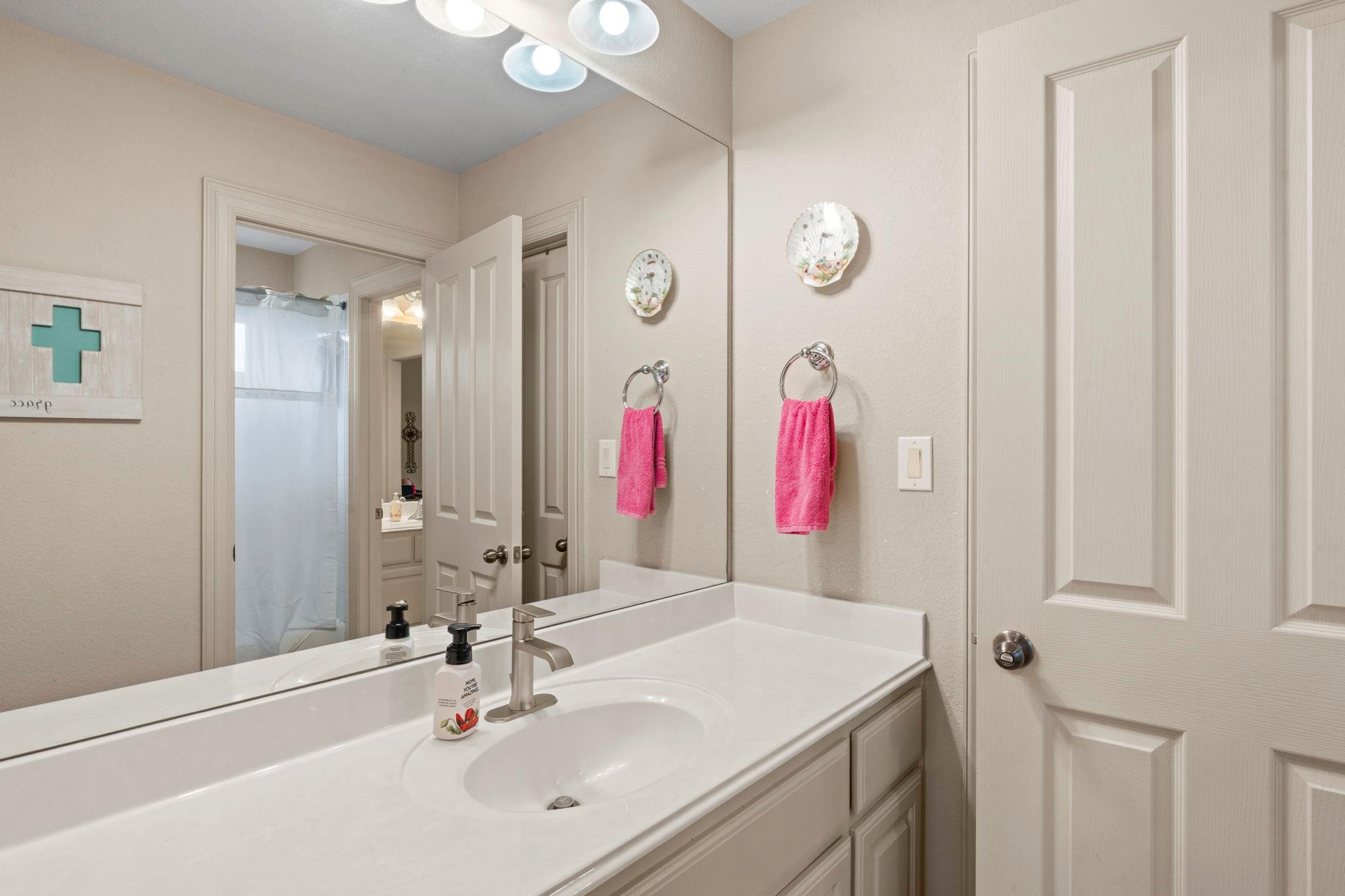 239 Whitney Run Buda TX 78610
