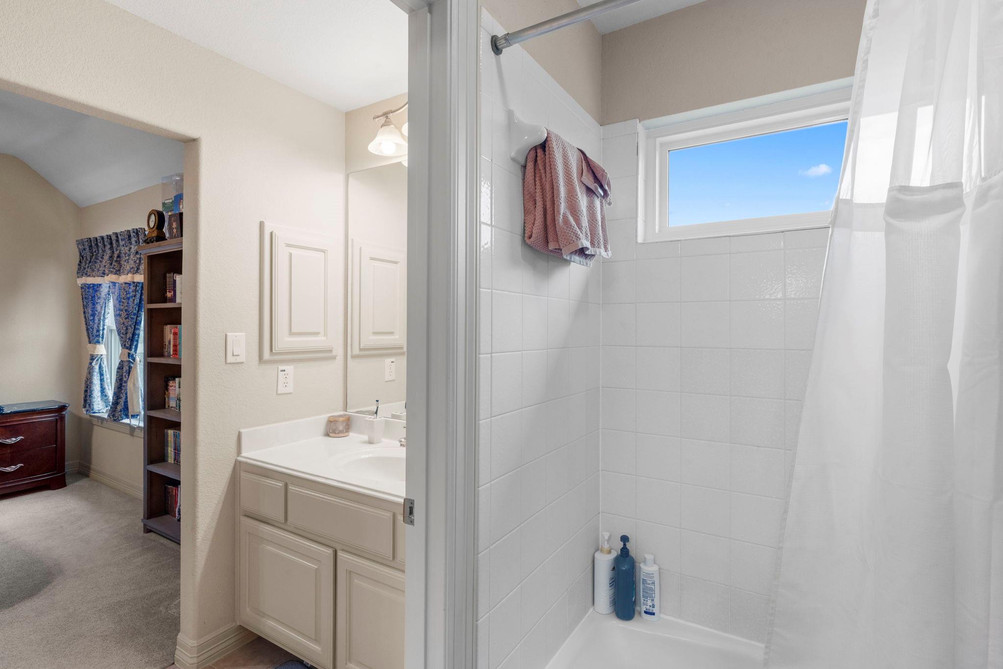 239 Whitney Run Buda TX 78610