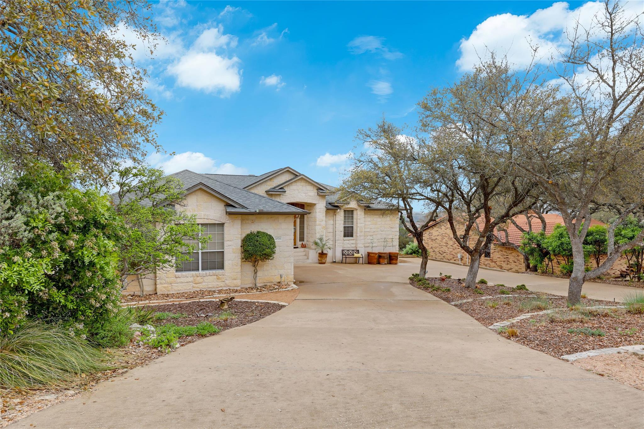 20711 Henry Avenue Lago Vista TX 78645