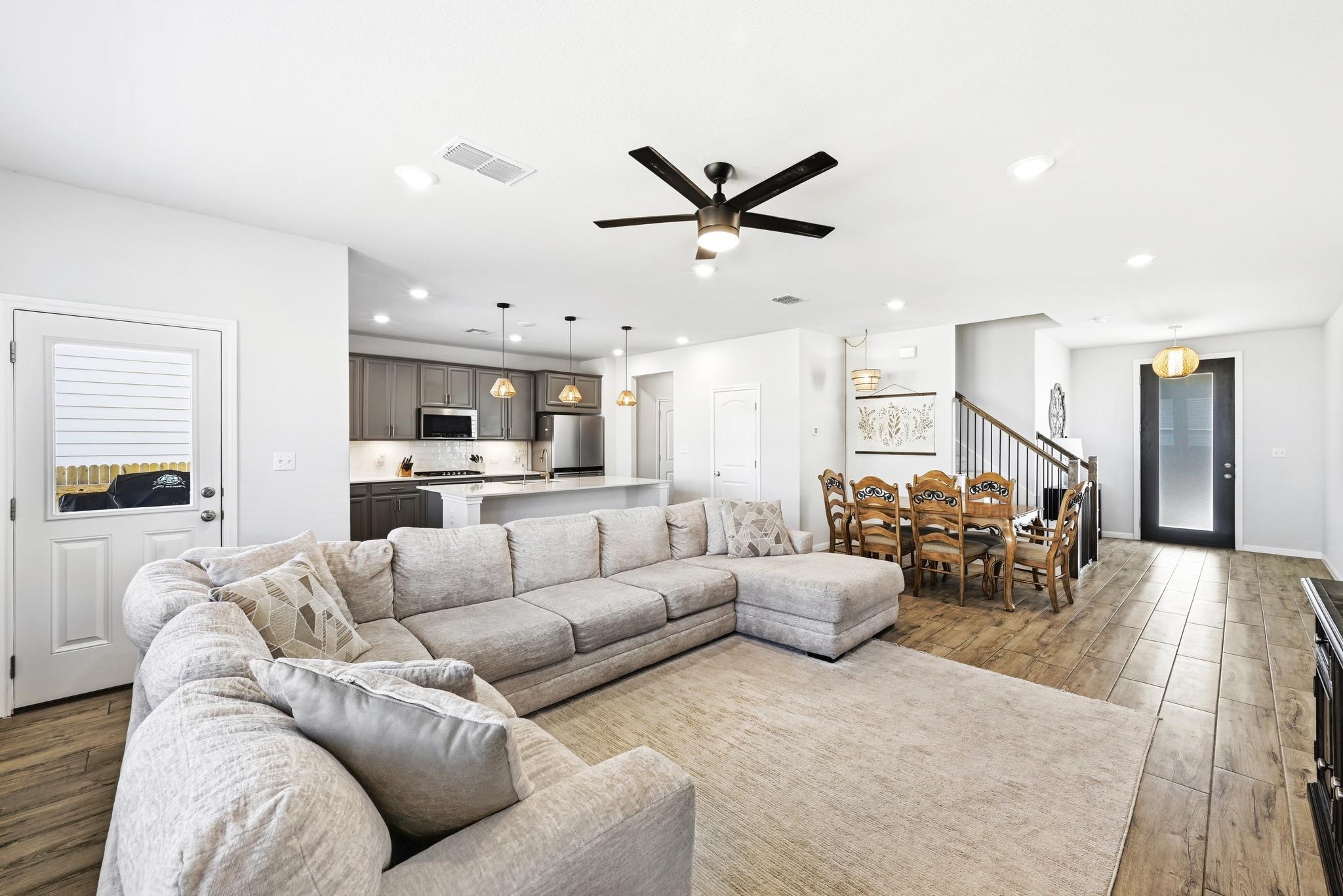 2033 Winston Way Leander TX 78641