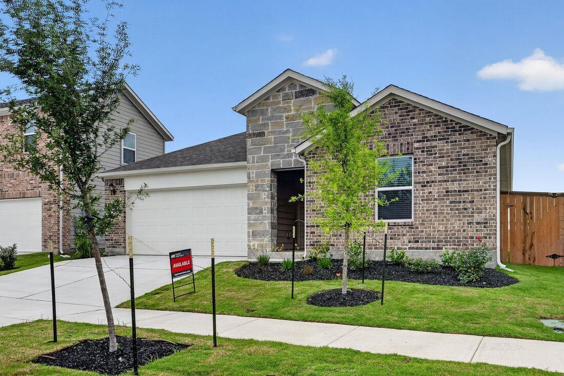 203 Makinaw Road Hutto TX 78634