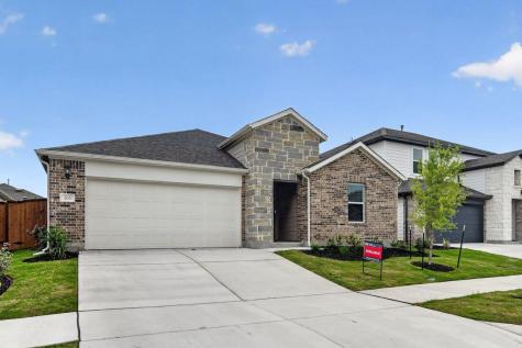 203 Makinaw Road Hutto TX 78634