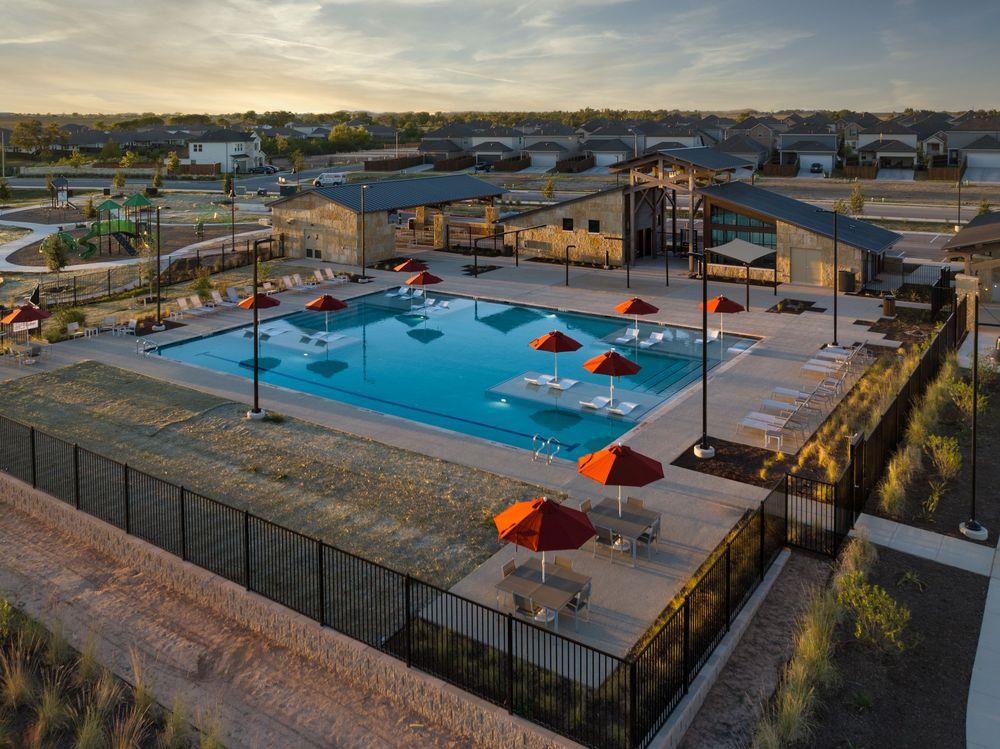 203 Makinaw Road Hutto TX 78634