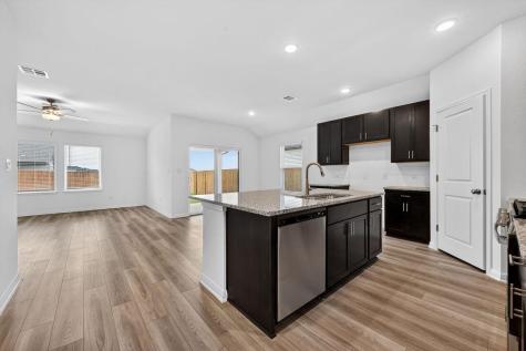 203 Makinaw Road Hutto TX 78634