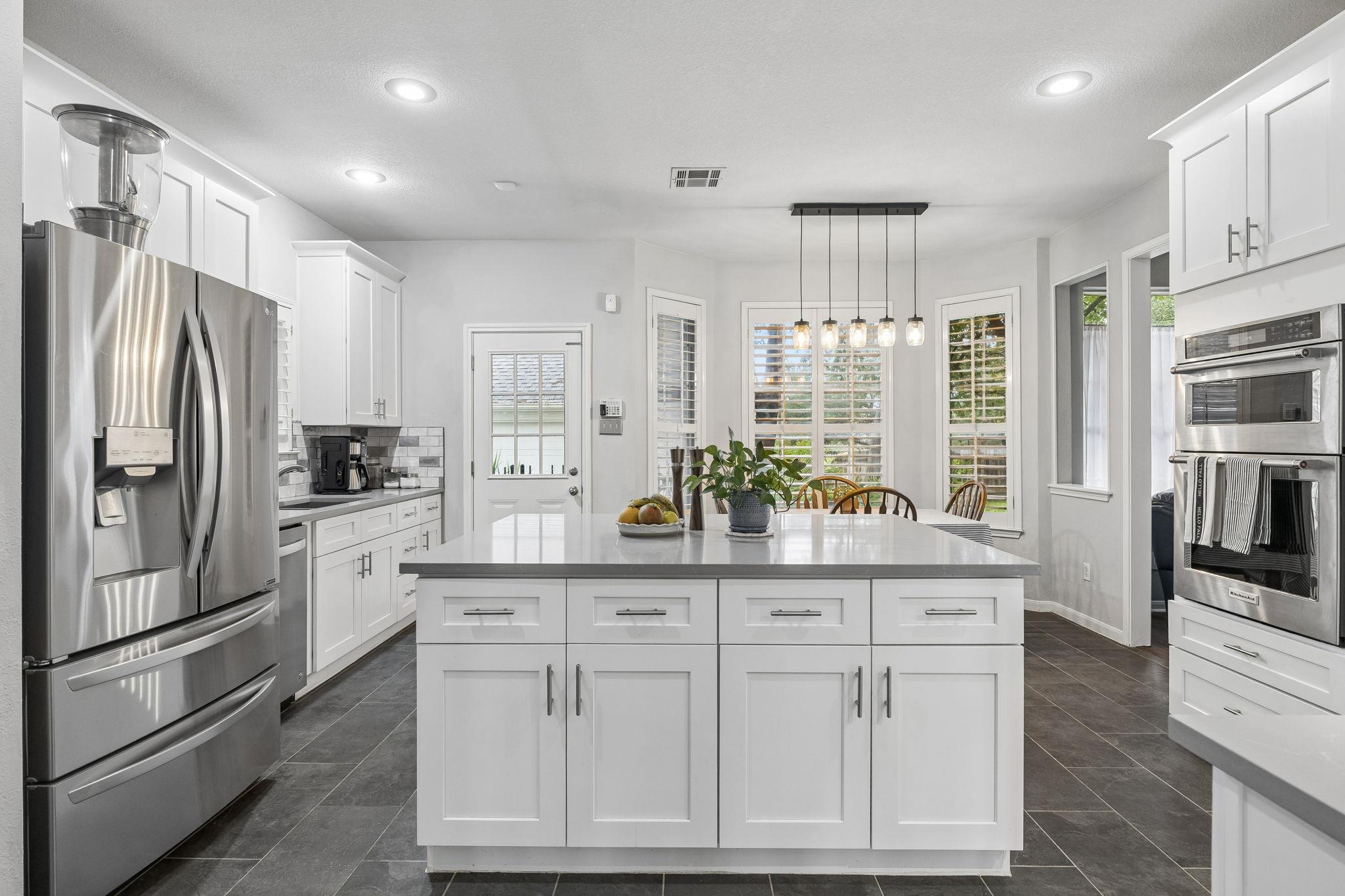 6804 Robert Dixon Drive Austin TX 78749
