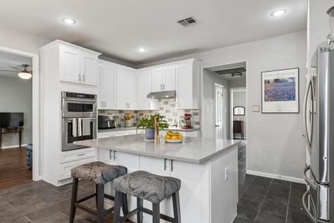 6804 Robert Dixon Drive Austin TX 78749