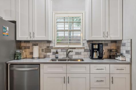 6804 Robert Dixon Drive Austin TX 78749