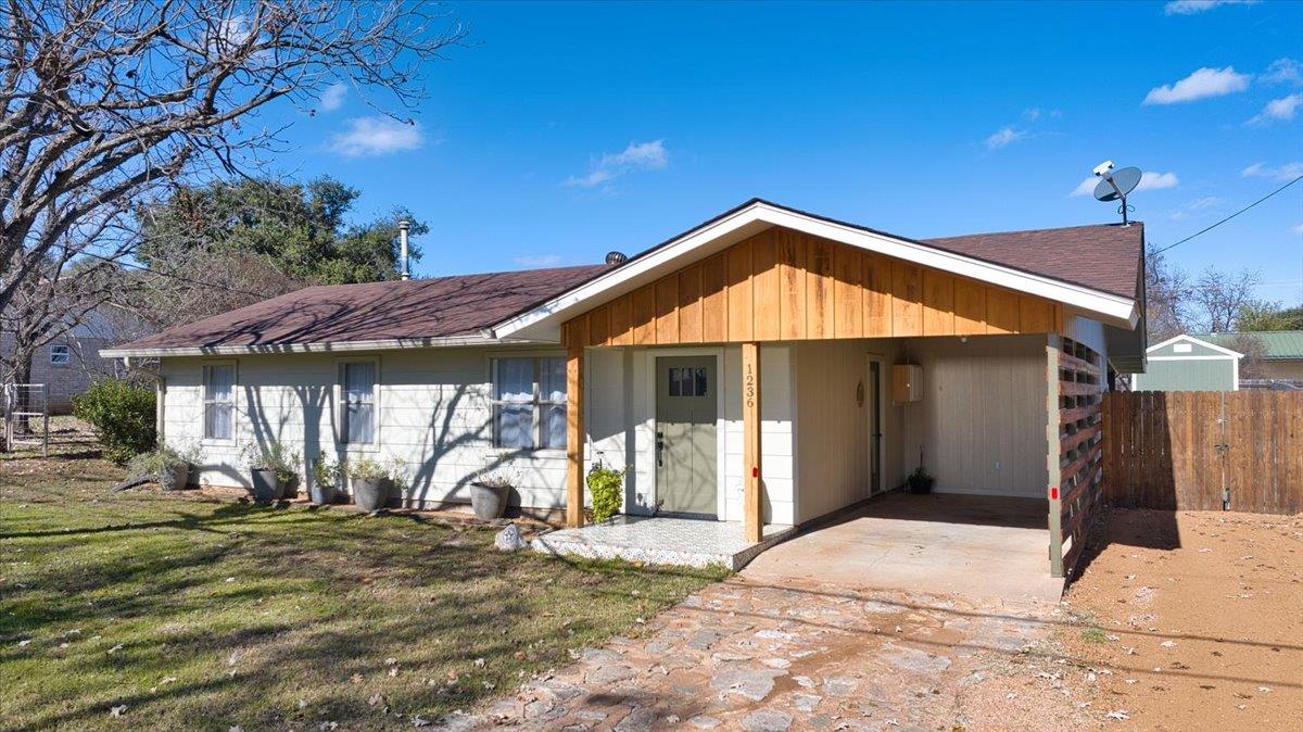 1236 Martin Street Mason TX 76856